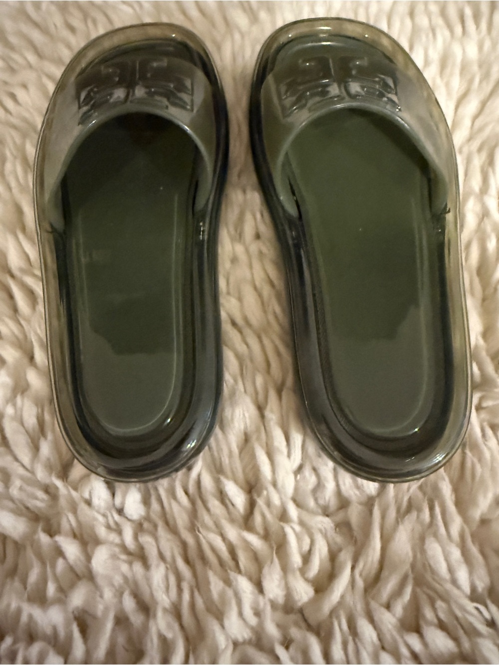 Tory Burch Olive Translucent Logo Slide Sandals - 5 medium - Picture 4 of 7
